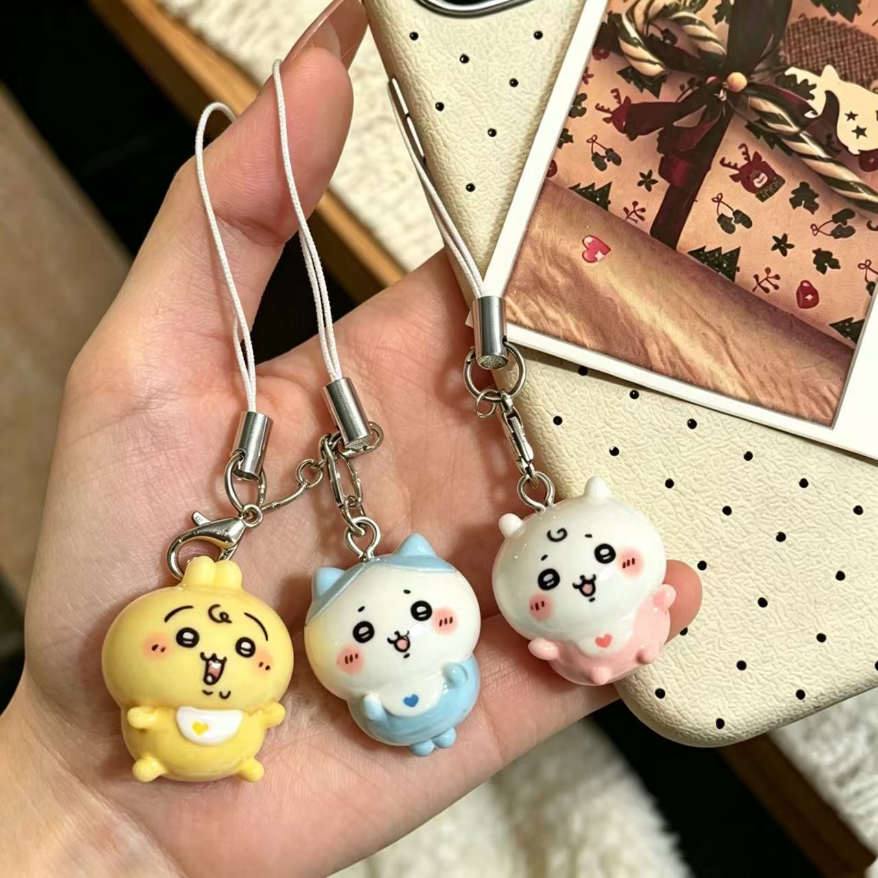 قلادة راتنجية صغيرة لطيفة على  - مراجعة Phone Accessories Baby وسعره
