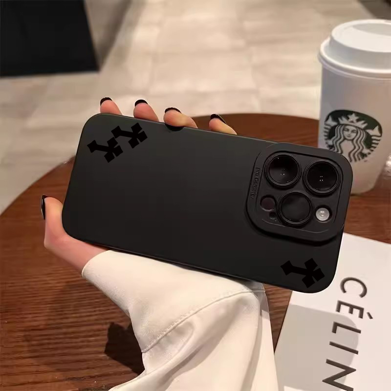 غطاء هاتف بنمط متقاطع بتصميم ا - مراجعة X Phone Accessories وسعره