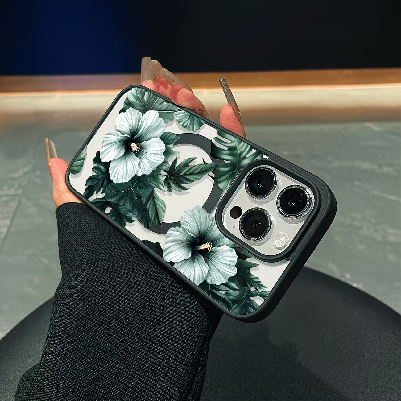 غطاء هاتف شفاف بتصميم زهور خضر - مراجعة X Phone Accessories وسعره